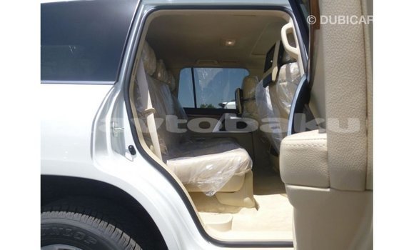 Buy Import Toyota Land Cruiser White Car in Import - Dubai in Abseron Buy Import Toyota Land Cruiser White Car in Import - Dubai in Abseron