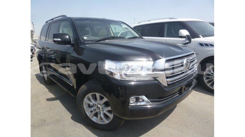 Big with watermark toyota land cruiser abseron import dubai 2354