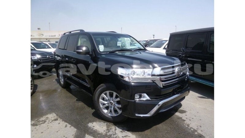Big with watermark toyota land cruiser abseron import dubai 2355