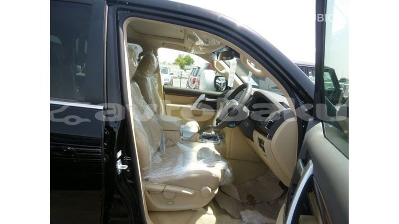 Big with watermark toyota land cruiser abseron import dubai 2355