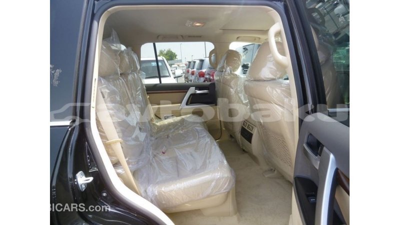 Big with watermark toyota land cruiser abseron import dubai 2355