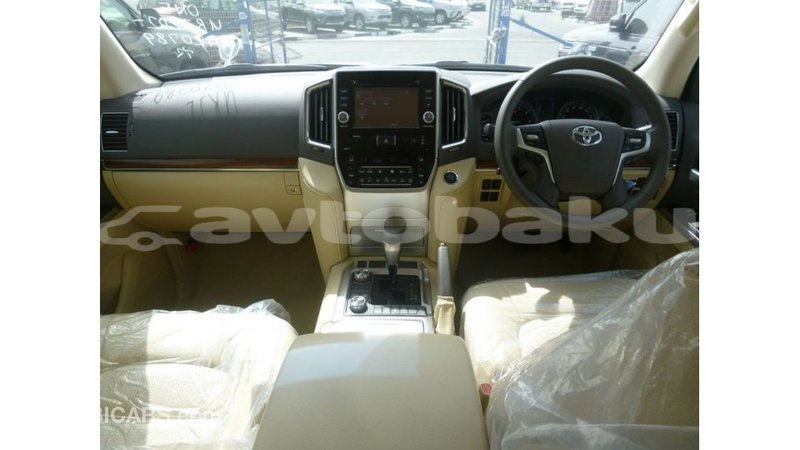 Big with watermark toyota land cruiser abseron import dubai 2357