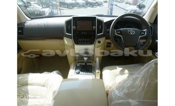 Buy Import Toyota Land Cruiser White Car in Import - Dubai in Abseron Buy Import Toyota Land Cruiser White Car in Import - Dubai in Abseron