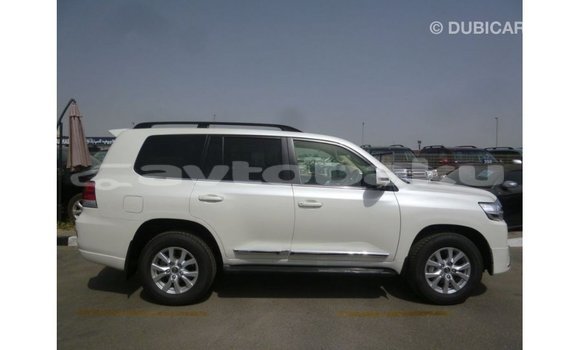 Buy Import Toyota Land Cruiser White Car in Import - Dubai in Abseron Buy Import Toyota Land Cruiser White Car in Import - Dubai in Abseron