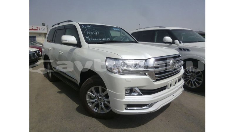Big with watermark toyota land cruiser abseron import dubai 2360