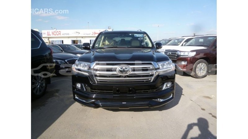 Big with watermark toyota land cruiser abseron import dubai 2361