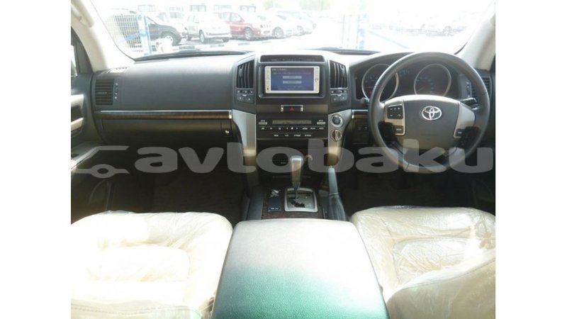 Big with watermark toyota land cruiser abseron import dubai 2362