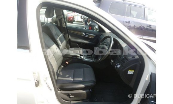 Buy Import Mercedes-Benz 200 White Car in Import - Dubai in Abseron Buy Import Mercedes-Benz 200 White Car in Import - Dubai in Abseron