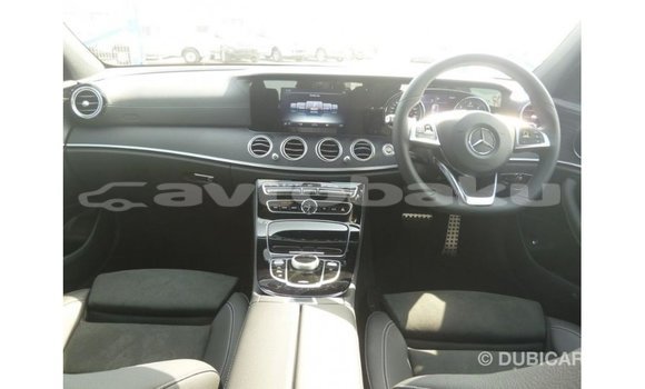 Buy Import Mercedes-Benz 190 Black Car in Import - Dubai in Abseron Buy Import Mercedes-Benz 190 Black Car in Import - Dubai in Abseron