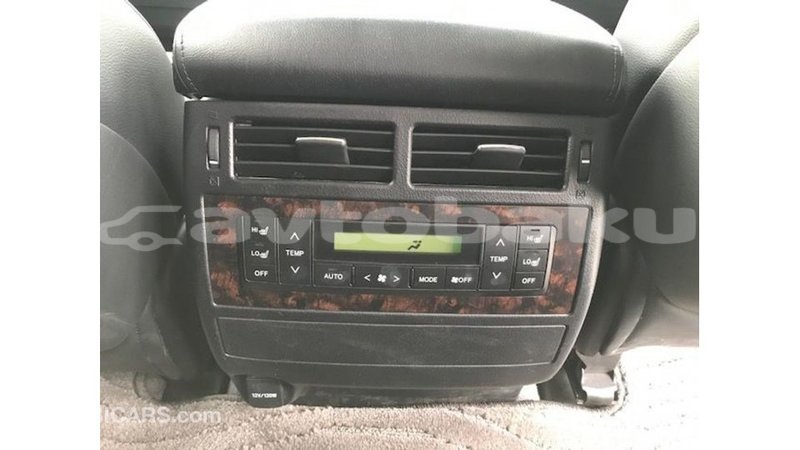 Big with watermark toyota land cruiser abseron import dubai 2368