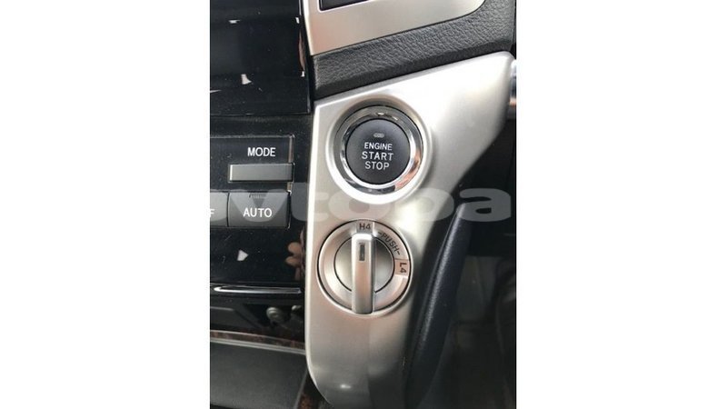 Big with watermark toyota land cruiser abseron import dubai 2368