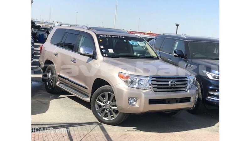 Big with watermark toyota land cruiser abseron import dubai 2369