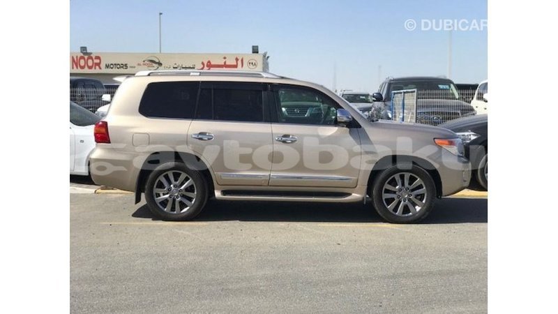 Big with watermark toyota land cruiser abseron import dubai 2369