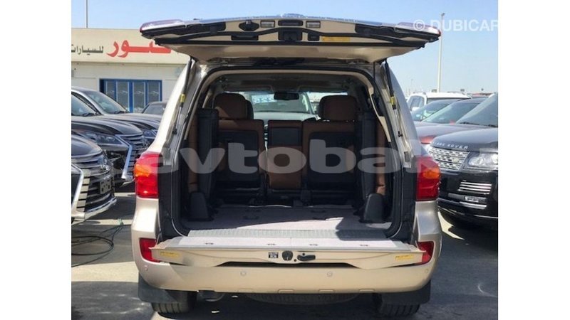 Big with watermark toyota land cruiser abseron import dubai 2369