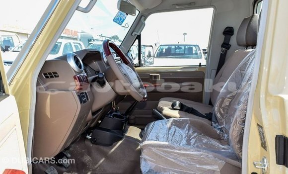 Buy Import Toyota Land Cruiser Beige Car in Import - Dubai in Abseron Buy Import Toyota Land Cruiser Beige Car in Import - Dubai in Abseron