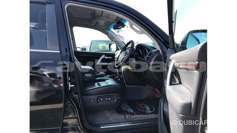 Big with watermark toyota land cruiser abseron import dubai 2422