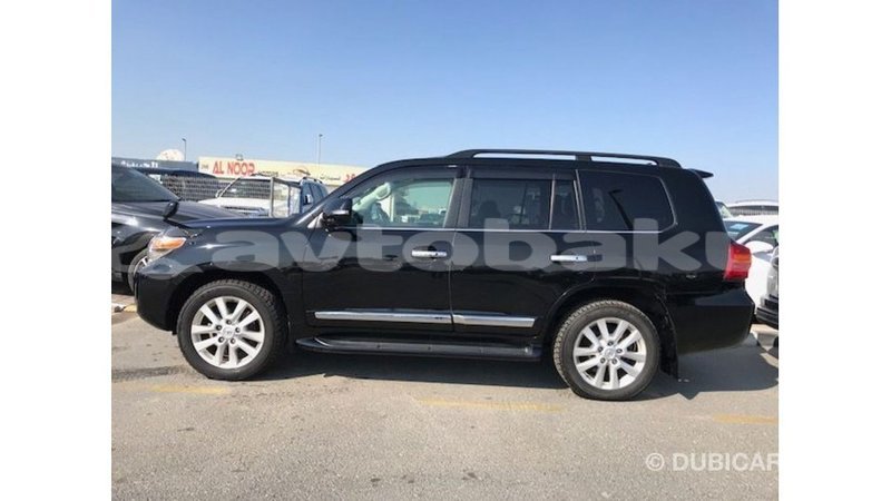 Big with watermark toyota land cruiser abseron import dubai 2422