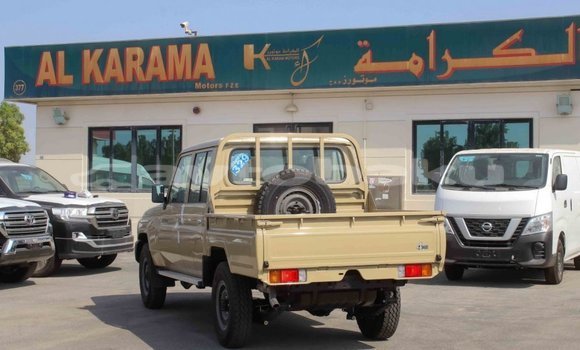 Buy Import Toyota Land Cruiser Beige Car in Import - Dubai in Abseron Buy Import Toyota Land Cruiser Beige Car in Import - Dubai in Abseron