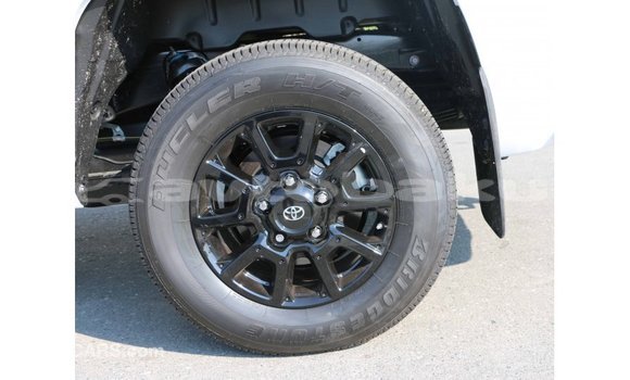 Buy Import Toyota Tundra White Car in Import - Dubai in Abseron Buy Import Toyota Tundra White Car in Import - Dubai in Abseron