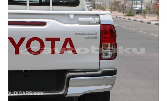 Buy Import Toyota Hilux White Car in Import - Dubai in Abseron Buy Import Toyota Hilux White Car in Import - Dubai in Abseron