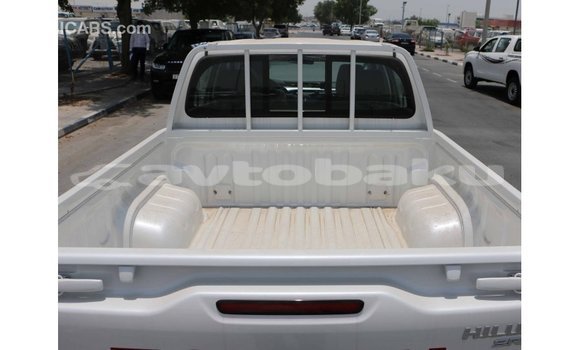 Buy Import Toyota Hilux White Car in Import - Dubai in Abseron Buy Import Toyota Hilux White Car in Import - Dubai in Abseron