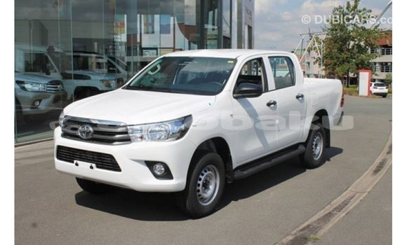 Buy Import Toyota Hilux White Car in Import - Dubai in Abseron Buy Import Toyota Hilux White Car in Import - Dubai in Abseron