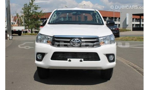 Buy Import Toyota Hilux White Car in Import - Dubai in Abseron Buy Import Toyota Hilux White Car in Import - Dubai in Abseron