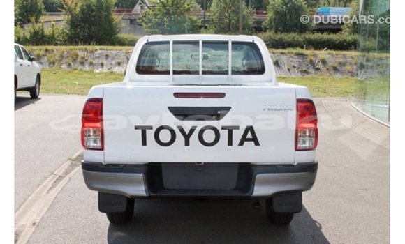 Buy Import Toyota Hilux White Car in Import - Dubai in Abseron Buy Import Toyota Hilux White Car in Import - Dubai in Abseron