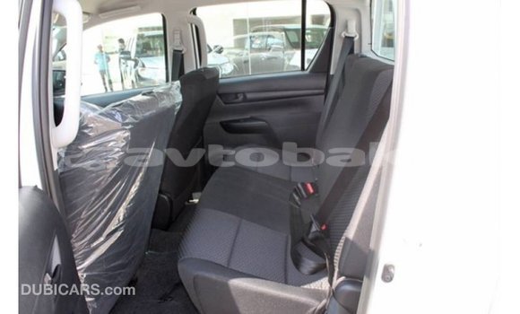 Buy Import Toyota Hilux White Car in Import - Dubai in Abseron Buy Import Toyota Hilux White Car in Import - Dubai in Abseron