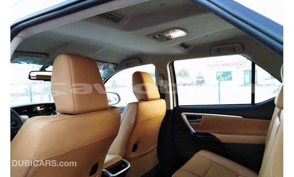 Buy Import Toyota Fortuner White Car in Import - Dubai in Abseron Buy Import Toyota Fortuner White Car in Import - Dubai in Abseron