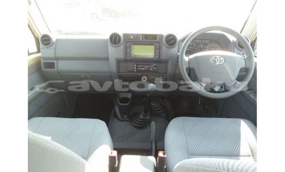 Buy Import Toyota Land Cruiser Beige Car in Import - Dubai in Abseron Buy Import Toyota Land Cruiser Beige Car in Import - Dubai in Abseron
