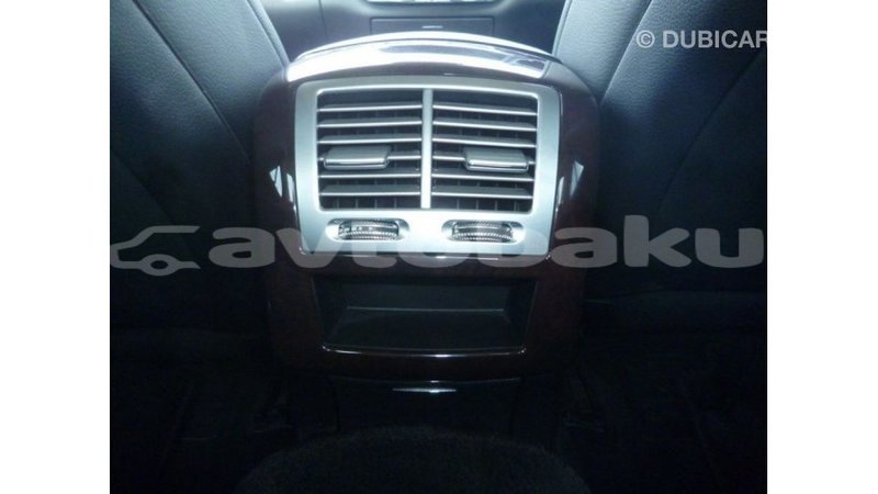 Big with watermark mercedes benz 190 abseron import dubai 2470