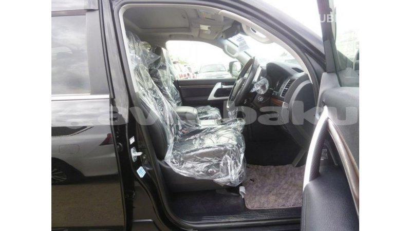 Big with watermark toyota land cruiser abseron import dubai 2472