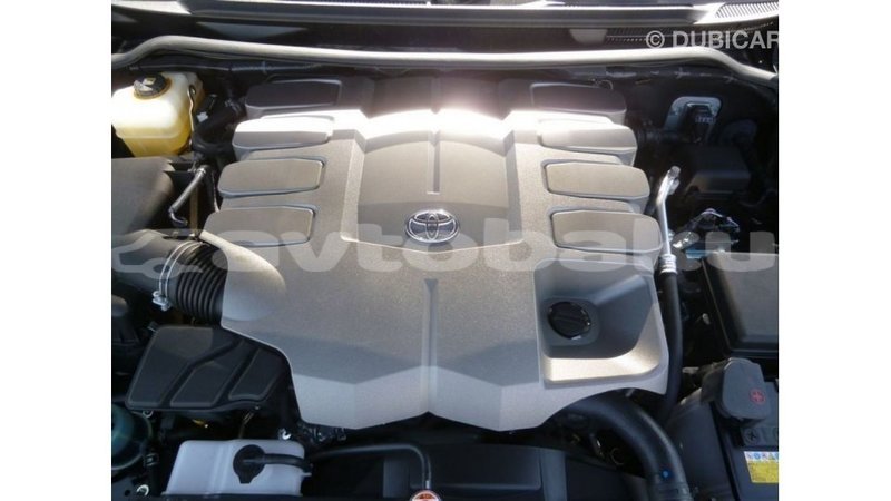 Big with watermark toyota land cruiser abseron import dubai 2473