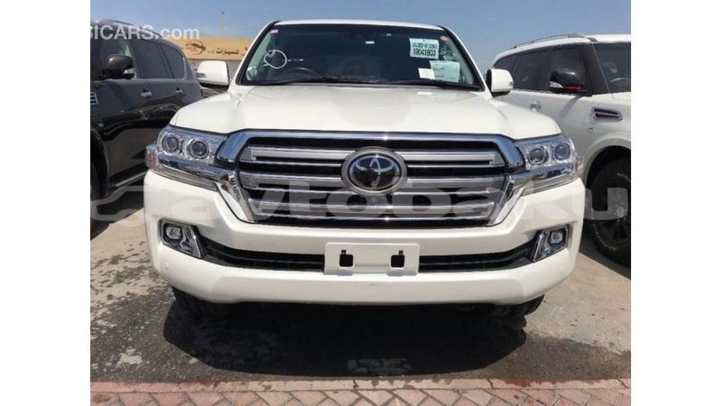 Big with watermark toyota land cruiser abseron import dubai 2475
