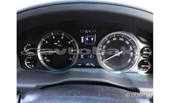 Buy Import Toyota Land Cruiser White Car in Import - Dubai in Abseron Buy Import Toyota Land Cruiser White Car in Import - Dubai in Abseron