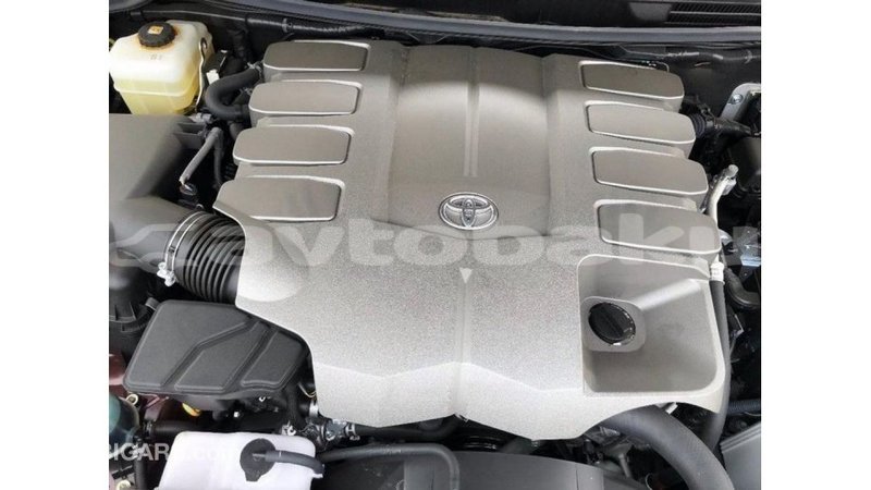 Big with watermark toyota land cruiser abseron import dubai 2476