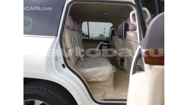 Big with watermark toyota land cruiser abseron import dubai 2477