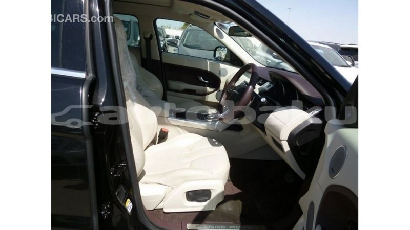 Big with watermark land rover range rover abseron import dubai 2479