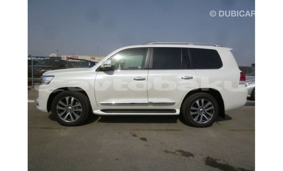 Buy Import Toyota Land Cruiser White Car in Import - Dubai in Abseron Buy Import Toyota Land Cruiser White Car in Import - Dubai in Abseron