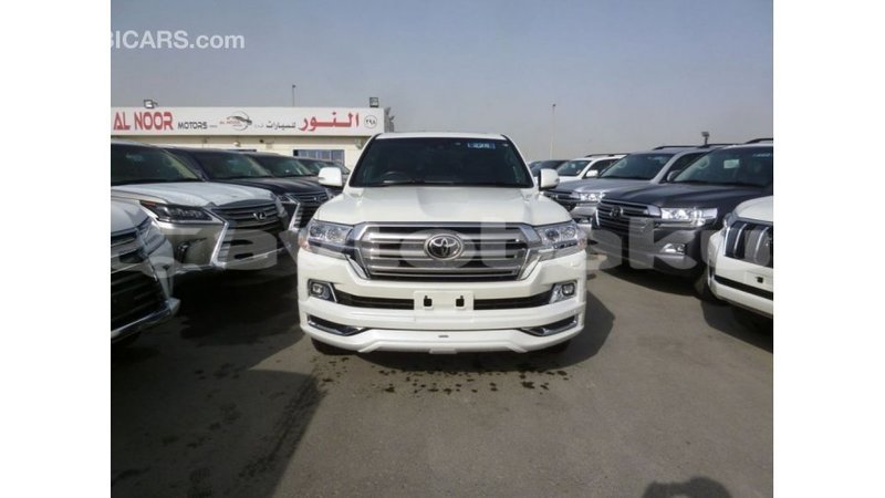 Big with watermark toyota land cruiser abseron import dubai 2484