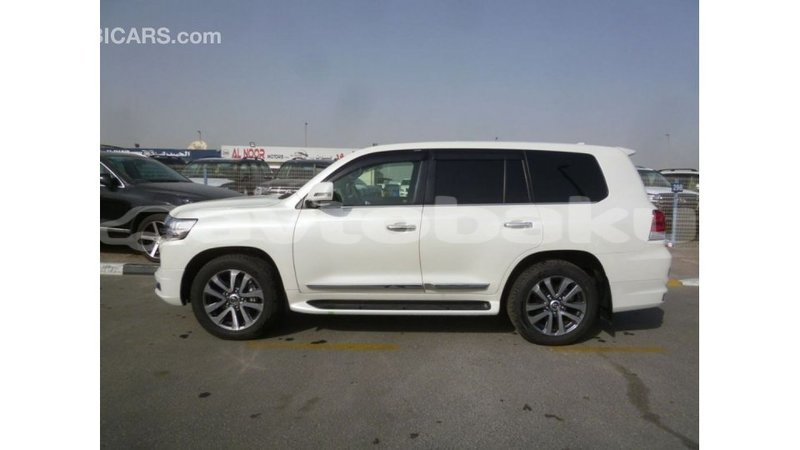 Big with watermark toyota land cruiser abseron import dubai 2484