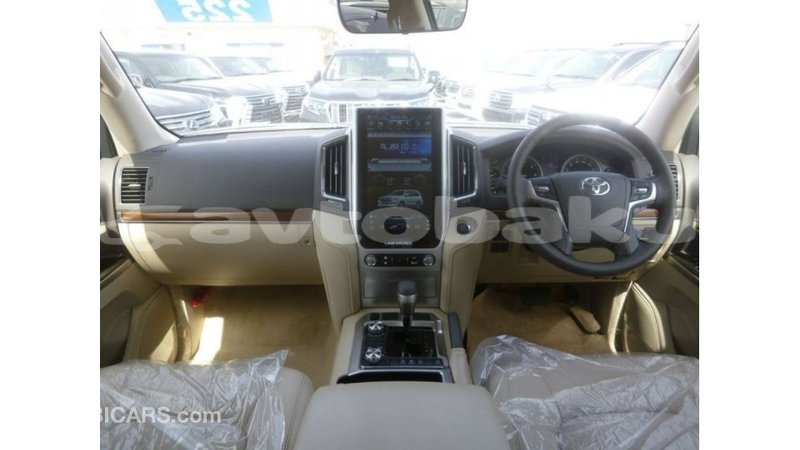 Big with watermark toyota land cruiser abseron import dubai 2485