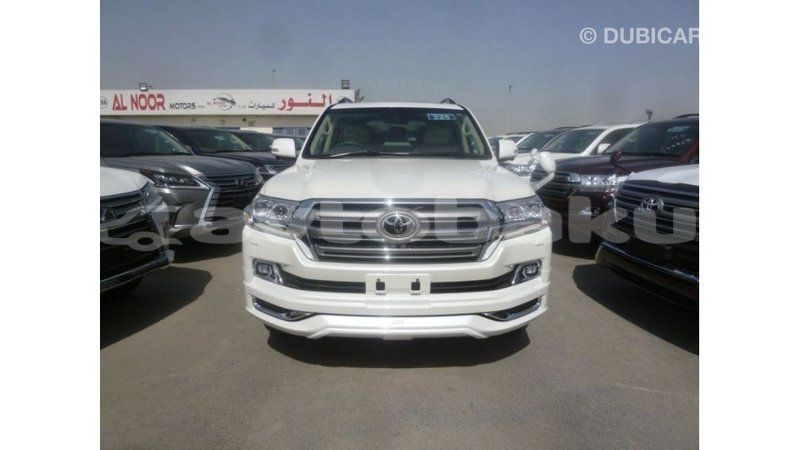 Big with watermark toyota land cruiser abseron import dubai 2485