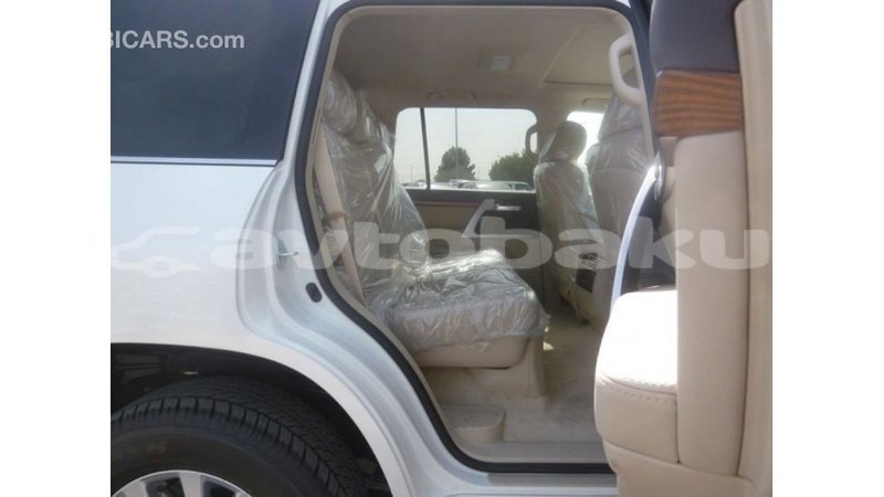 Big with watermark toyota land cruiser abseron import dubai 2485