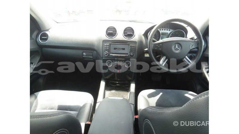 Big with watermark mercedes benz 190 abseron import dubai 2489