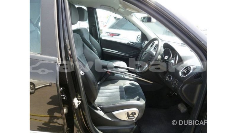 Big with watermark mercedes benz 190 abseron import dubai 2489