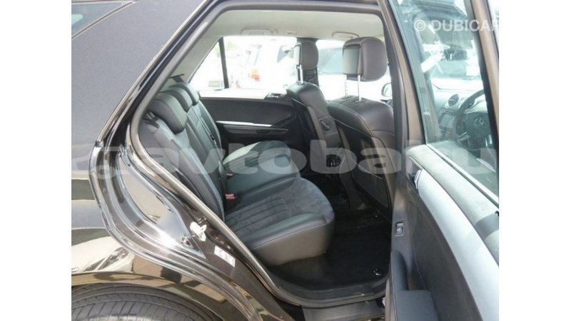 Big with watermark mercedes benz 190 abseron import dubai 2489