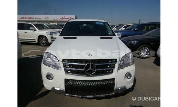 Buy Import Mercedes-Benz 190 White Car in Import - Dubai in Abseron Buy Import Mercedes-Benz 190 White Car in Import - Dubai in Abseron