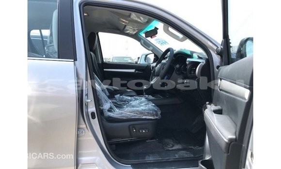 Buy Import Toyota Hilux Other Car in Import - Dubai in Abseron Buy Import Toyota Hilux Other Car in Import - Dubai in Abseron
